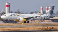 A_320-232_EC-LQK_Vueling02.jpg