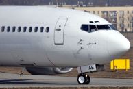 B_737-33A_JY-JAB_JorA_00.jpg