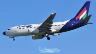 B_737-7Q8_HA-LOB_Malev03.jpg