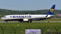 B_737-8ASWL_EI-DHR_Ryanair05.jpg