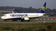 B_737-8ASWL_EI-DHX_Ryanair01.jpg
