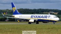 B_737-8ASWL_EI-EFC_Ryanair01.jpg