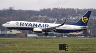B_737-8ASWL_EI-EVM_Ryanair_01.jpg