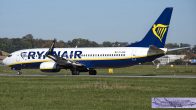 B_737-8ASWL_EI-GXN_Ryanair01.jpg