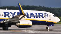 B_737-8AS_EI-DWX_Ryanair_03.jpg