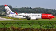 B_737-8JPWL_LN-DYT_NorwegianCom01.jpg