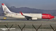B_737-8JPWL_LN-NGK_Norwegian01.jpg