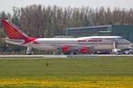 B_747-437_VT-ESN_AirIndia_00.jpg