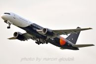 B_757-256_G-ZAPX_TitanAirways02.jpg