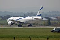 B_777-258ER_4X-ECE_eLaL_04.jpg