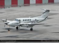 Beechcraft_B200_Super_King_Air_SP-IKY_00.jpg