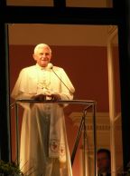 Benedykt_XVI_02.jpg