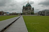 BerlinSchloBplatz01.jpg