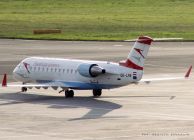 CL-600-2B19_Regional_Jet_CRJ-100LR_OE-LRE_AustA_02.jpg