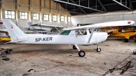 Cessna_152_SP-KER_02.jpg