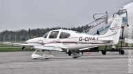 Cirrus_SR-22_GTS_G-CHAJ01.jpg