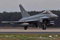 EF-2000_Typhoon_S_302B86_02.jpg