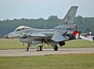 F-16AM_Fighting_Falcon_HolAF_J-636_02.jpg