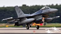 F-16C-40E_Fighting_Falcon_USAF_89-2018_AV04.jpg