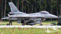 F-16CJ-522B_Jastrzab_PolAF_4056_31BLT_01.jpg