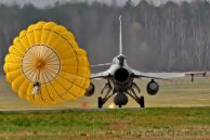 F-16CJ-522B_Jastrzab_PolAF_4063_09.jpg