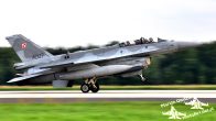 F-16DJ-522B_Jastrzab_PolAF_4087_32BLTk05.jpg