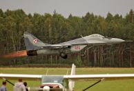 Mig-29G_Fulcrum_PolAF_4116_00.jpg