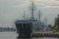 Okret_transportowo-minowy_projekt_767_typu_Lublin_ORP_Gniezno_MW_825_01.jpg